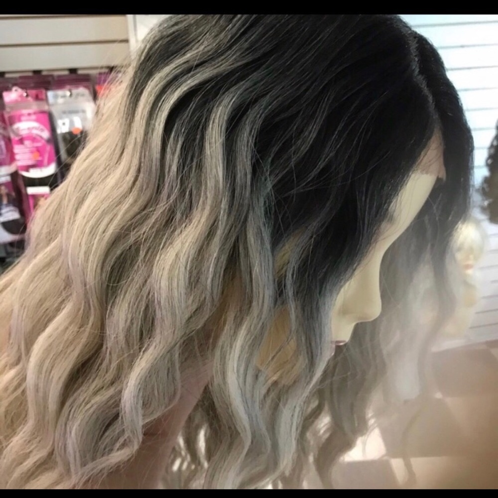 Long grey ombré Deep Wave wig lacefront swisslace - Picture 2 of 8